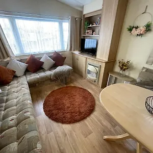 Sandlemere - 6 Berth, 3 Bedroom Caravan Tunstall (East Riding of Yorkshire)